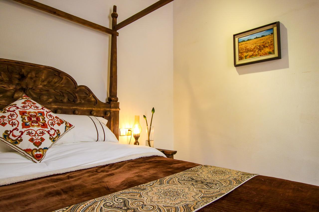 שנגרי - לה Energy Space Healing Inn מראה חיצוני תמונה